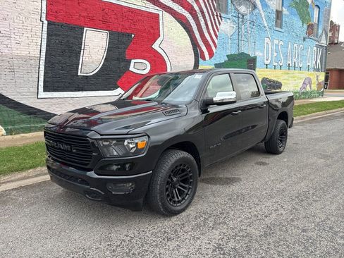 Used 2021 RAM 1500 Lone Star AWD/4WD image 2