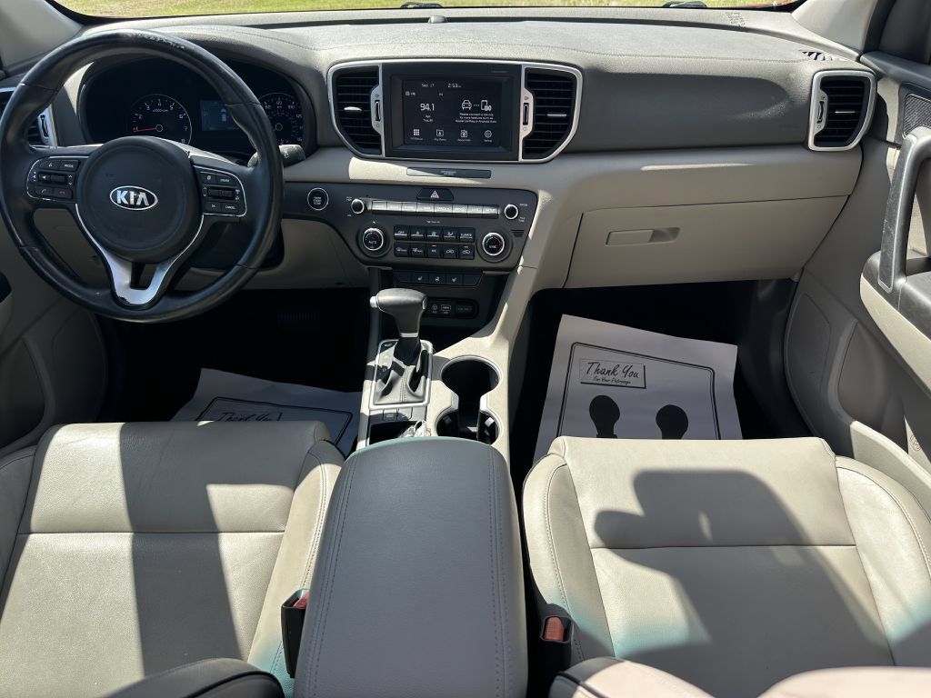 Used 2017 Kia Sportage EX w/ EX Premium Package FWD image 9