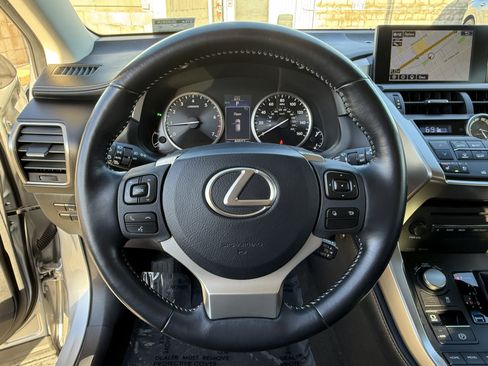 Used 2017 Lexus NX 200t FWD image 21