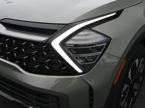 Used 2024 Kia Sportage X-Line w/ X-Line Premium Package image 11