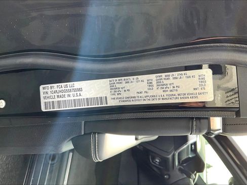 New 2025 Jeep Grand Cherokee Overland w/ Trailer Tow Package image 14