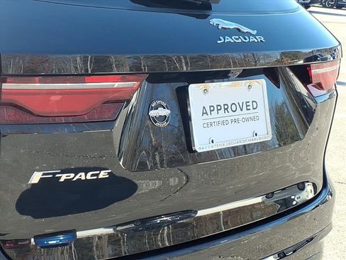 Certified 2023 Jaguar F-PACE S image 20