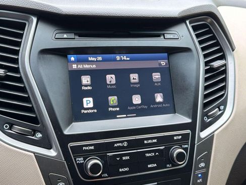 Used 2017 Hyundai Santa Fe Sport FWD image 20