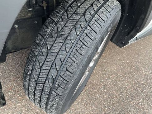 Certified 2022 Toyota RAV4 XLE w/ Convenience Package image 10