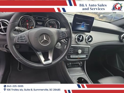 Used 2019 Mercedes-Benz GLA 250 GLA 250 Sport Utility 4D image 10