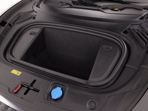 Used 2024 Audi RS e-tron GT w/ Carbon Performance Package image 68