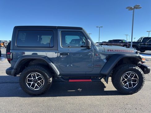 Used 2024 Jeep Wrangler Rubicon w/ Capability Package image 4