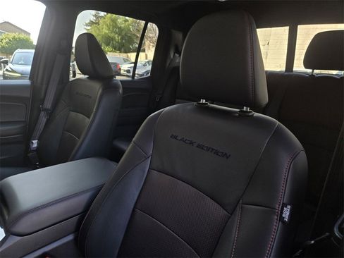 Used 2025 Honda Ridgeline Black Edition image 18