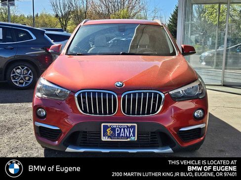Used 2018 BMW X1 xDrive28i w/ Convenience Package AWD/4WD image 8