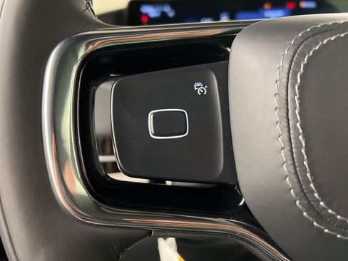 Used 2025 Lincoln Navigator Reserve w/ Jet Appearance Package image 19