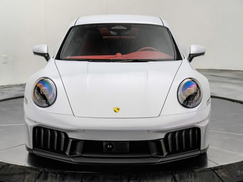 Used 2026 Porsche 911 Carrera GTS RWD image 35