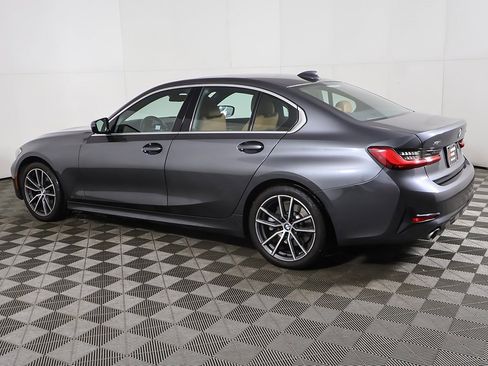 Used 2021 BMW 330i xDrive Sedan w/ Premium Package image 13