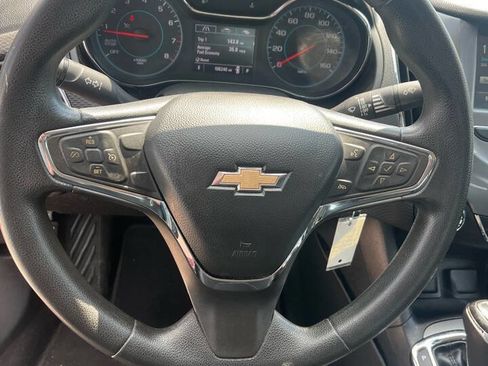 Used 2016 Chevrolet Cruze LT image 19