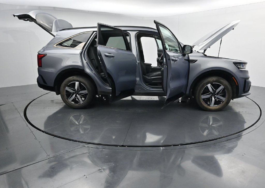 Used 2021 Kia Sorento EX w/ Panoramic Sunroof Package AWD/4WD image 45