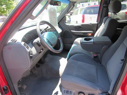 Used 2002 Ford F150 XLT RWD image 7