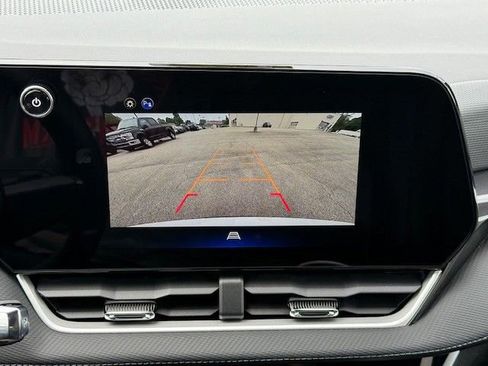 New 2026 Chevrolet Equinox LT w/ Convenience Package II image 34