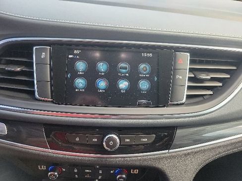 Used 2019 Buick Enclave Preferred FWD image 7