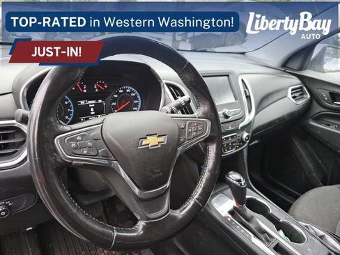 Used 2018 Chevrolet Equinox LT image 10
