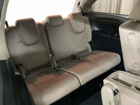 Used 2018 Honda Odyssey EX image 24