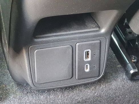 Used 2023 Buick Encore GX Select w/ Sport Touring Package FWD image 11
