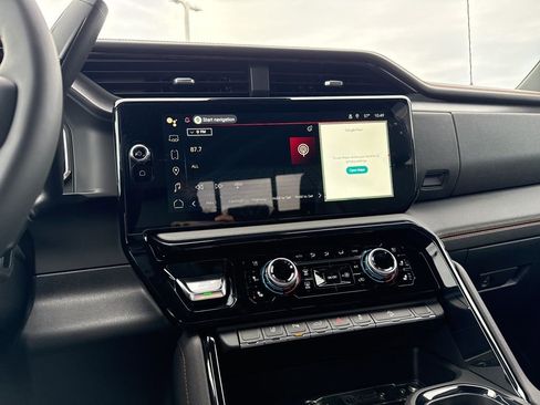 New 2026 GMC Sierra 2500 AT4 w/ AT4 Premium Plus Package image 12