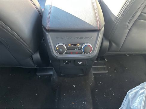 New 2026 Ford Explorer ST-Line w/ ST-Line Street Pack image 22