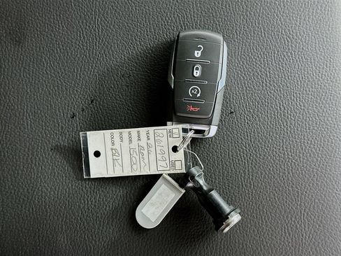 New 2026 RAM 1500 Express AWD/4WD image 20