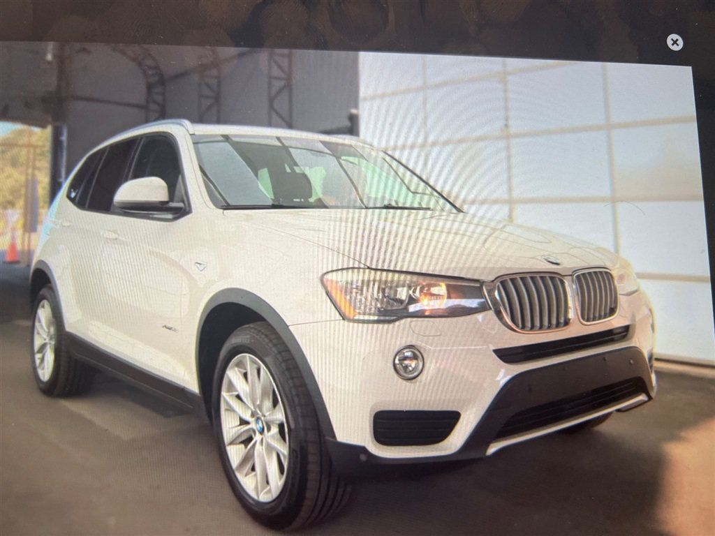 Used 2016 BMW X3 xDrive28i AWD/4WD image 4