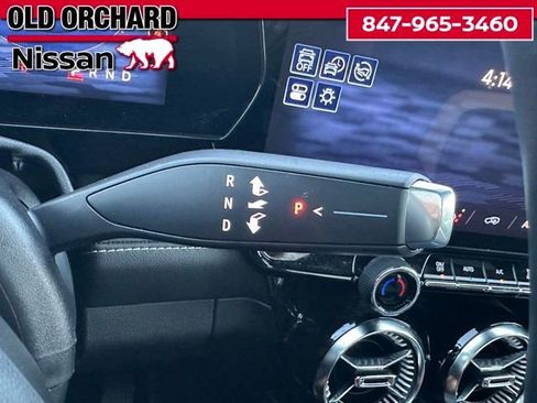 Used 2024 Chevrolet Blazer EV LT AWD/4WD image 18