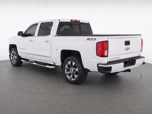 Used 2017 Chevrolet Silverado 1500 LTZ Z71 w/ LTZ Plus Package AWD/4WD image 5