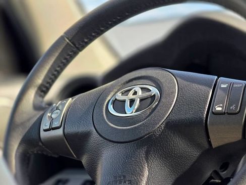 Used 2011 Toyota RAV4 Limited w/ Limited Extra Value Pkg AWD/4WD image 13