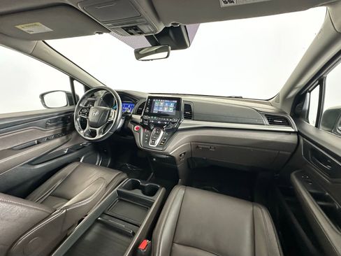 Used 2020 Honda Odyssey EX-L image 2