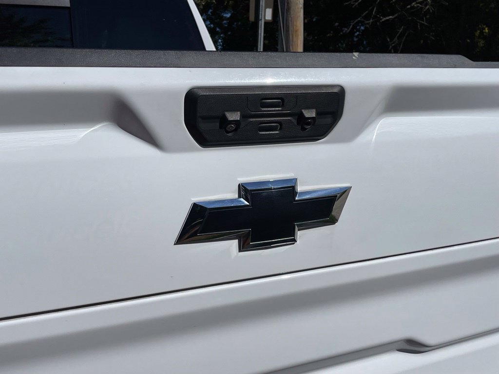 Used 2023 Chevrolet Silverado 1500 RST AWD/4WD image 39