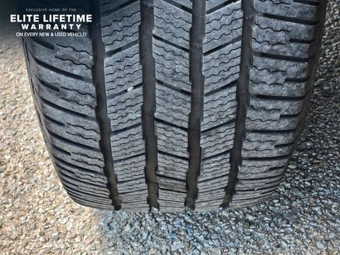 Used 2022 Dodge Durango R/T RWD image 9