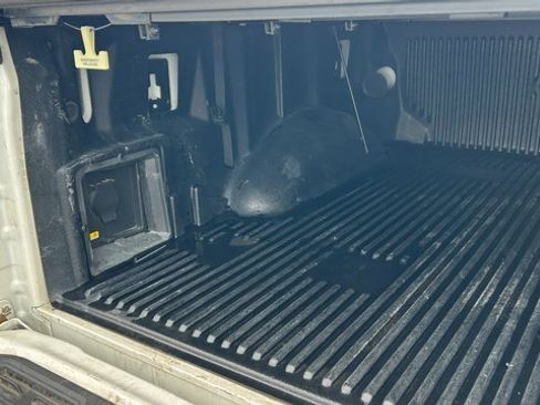 Used 2022 Ford F150 Lariat w/ Equipment Group 502A High image 13