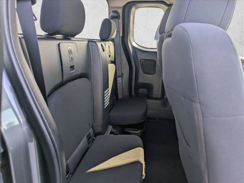 Used 2023 Nissan Frontier S RWD image 18