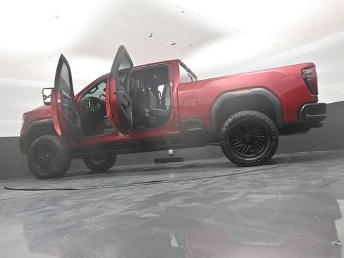 Used 2025 GMC Sierra 2500 AT4X AWD/4WD image 52