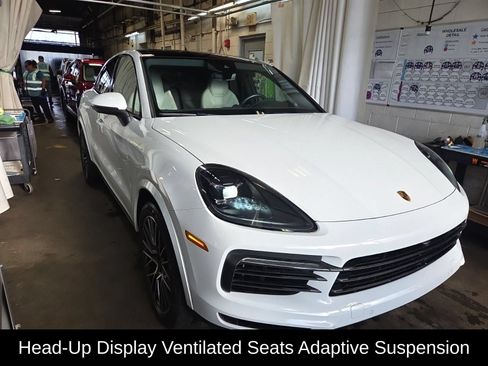 Used 2020 Porsche Cayenne S AWD/4WD image 1