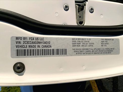 Used 2022 Chrysler 300 Touring w/ Sport Appearance Package image 21