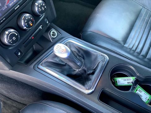 Used 2014 Dodge Challenger R/T image 13