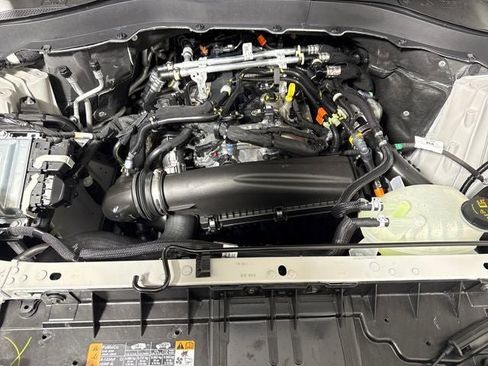 New 2026 Ford Explorer Active AWD/4WD image 12