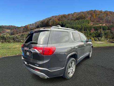 Used 2017 GMC Acadia Denali w/ Technology Package image 7