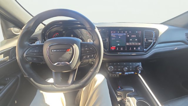 Used 2025 Dodge Durango GT AWD/4WD image 9