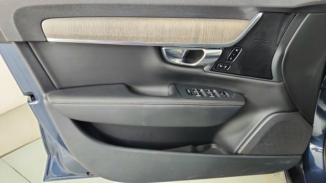 Certified 2023 Volvo S90 B6 Plus w/ Protection Package Premier AWD/4WD image 9