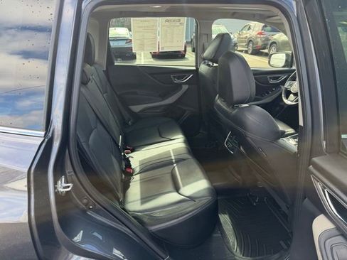 Used 2023 Subaru Forester Limited AWD/4WD image 10