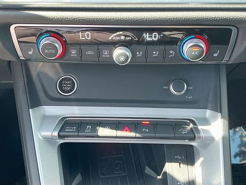 Used 2024 Audi Q3 2.0T Premium Plus image 24