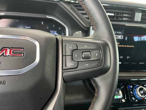 Used 2024 GMC Sierra 1500 AT4 w/ AT4 Premium Package AWD/4WD image 7