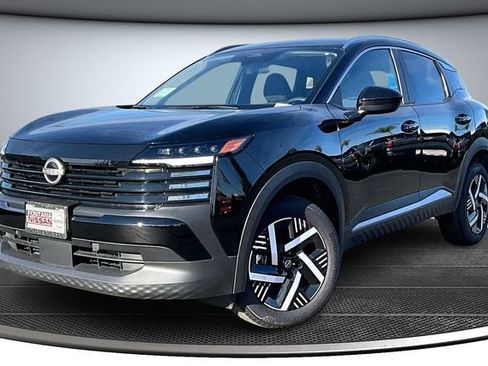 New 2026 Nissan Kicks SV FWD image 2