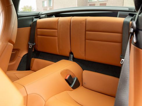 Certified 2026 Porsche 911 Targa 4 GTS image 33