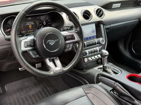 Used 2022 Ford Mustang GT Premium w/ Equipment Group 401A RWD image 9